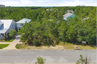 4884 Leeward Dr, Pensacola, FL 32507 - Photo 7