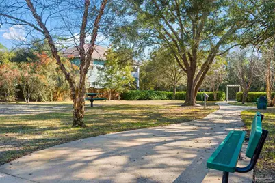 4884 Leeward Dr, Pensacola, FL 32507 - Photo 19