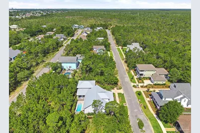 4884 Leeward Dr, Pensacola, FL 32507 - Photo 13