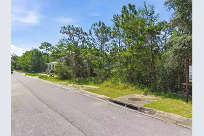 4884 Leeward Dr, Pensacola, FL 32507 - Photo 17