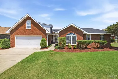 1668 Woodlawn Way, Gulf Breeze, FL 32563 - Photo 1