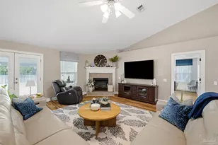 1668 Woodlawn Way, Gulf Breeze, FL 32563 - Photo 9
