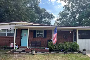 6575 Julia Dr, Milton, FL 32570 - Photo 1