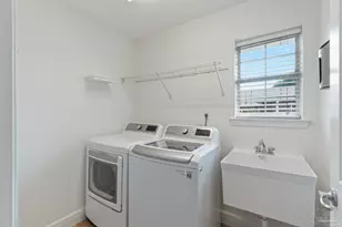 2704 Creeks Edge Ln, Navarre, FL 32566 - Photo 23