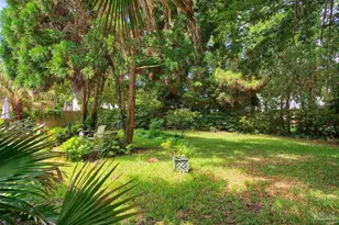 1335 Tour Dr, Gulf Breeze, FL 32563 - Photo 27