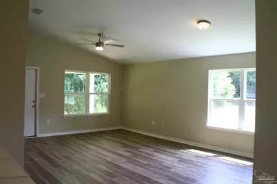 6692 Jasmine St, Milton, FL 32570 - Photo 9