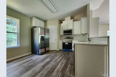6692 Jasmine St, Milton, FL 32570 - Photo 3