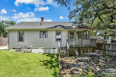 9 E Strong St, Pensacola, FL 32501 - Photo 27