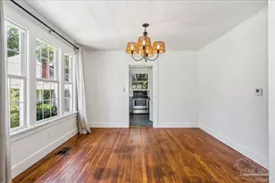 9 E Strong St, Pensacola, FL 32501 - Photo 11