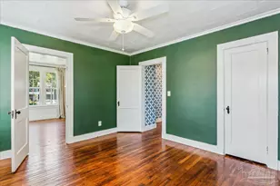 9 E Strong St, Pensacola, FL 32501 - Photo 25
