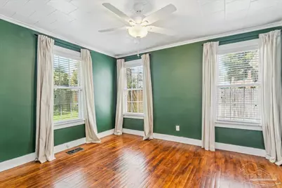 9 E Strong St, Pensacola, FL 32501 - Photo 21