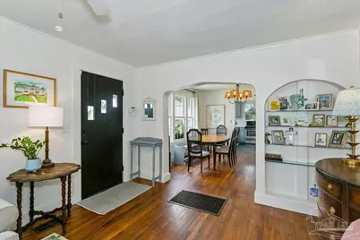 9 E Strong St, Pensacola, FL 32501 - Photo 11