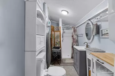 19 N G St, Pensacola, FL 32502 - Photo 27