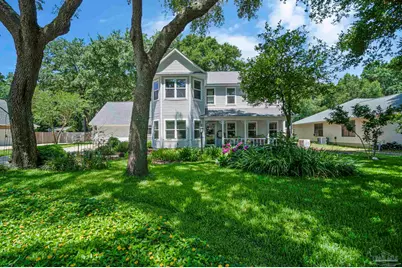 2213 Inverness Dr, Pensacola, FL 32503 - Photo 1