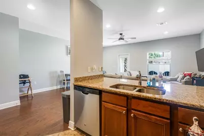 2109 Wilsons Plover Cir, Navarre, FL 32566 - Photo 11