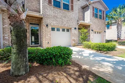 2109 Wilsons Plover Cir, Navarre, FL 32566 - Photo 3