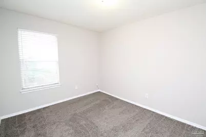 2012 Federal Ct, Gulf Breeze, FL 32563 - Photo 7