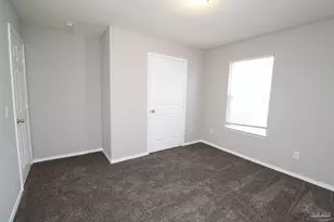 2012 Federal Ct, Gulf Breeze, FL 32563 - Photo 9