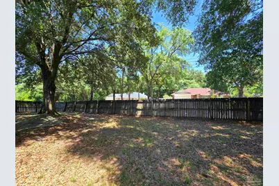 3208 Nikki Ct, Pensacola, FL 32526 - Photo 3