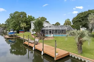 1672 Kauai Ct, Gulf Breeze, FL 32563 - Photo 43