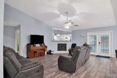 6723 Cedar Ridge Cir, Milton, FL 32570 - Photo 5