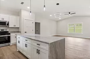 5536 Charbar Dr, Pensacola, FL 32526 - Photo 9