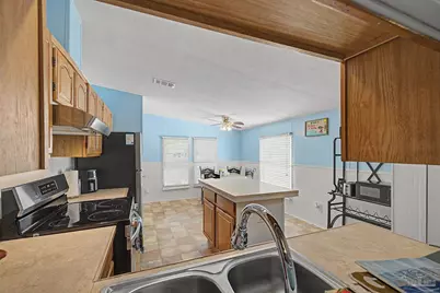 2553 Granada Camino, Pensacola, FL 32507 - Photo 17