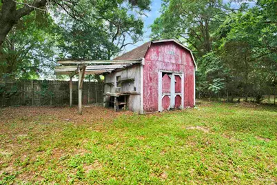 3141 King St, Pensacola, FL 32526 - Photo 29