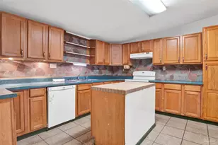 3141 King St, Pensacola, FL 32526 - Photo 9