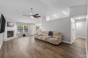 2035 Alfred Blvd, Navarre, FL 32566 - Photo 9