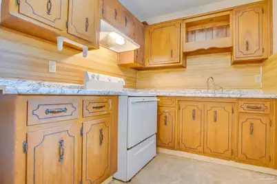 906 Ontario Ln, Pensacola, FL 32505 - Photo 7