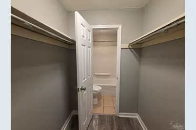 3346 Greenbriar Cir, Gulf Breeze, FL 32563 - Photo 11