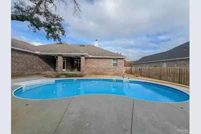 1467 W Shores Blvd, Gulf Breeze, FL 32563 - Photo 3