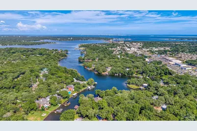 22 NW Windemere Ct, Fort Walton Beach, FL 32541 - Photo 37