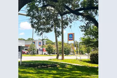 4871 Mobile Hwy, Pensacola, FL 32506 - Photo 1