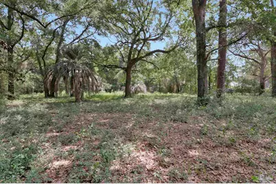 1512 E Burgess Rd, Pensacola, FL 32504 - Photo 3