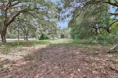 1903 John Caroll Dr, Pensacola, FL 32504 - Photo 5