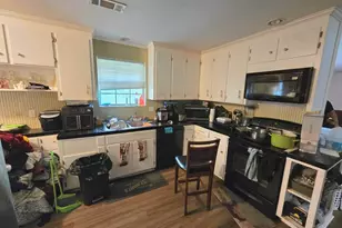 8235 Sedgefield Dr, Pensacola, FL 32507 - Photo 9