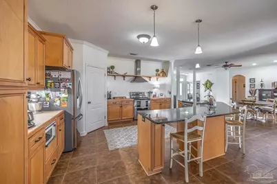 1194 Jaguar Cir, Gulf Breeze, FL 32563 - Photo 13