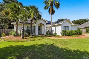 1194 Jaguar Cir, Gulf Breeze, FL 32563 - Photo 1