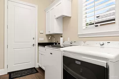 1329 Autumn Breeze Cir, Gulf Breeze, FL 32563 - Photo 35
