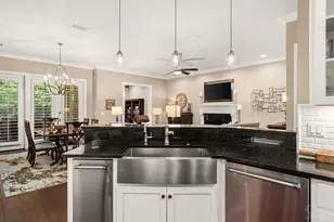 1329 Autumn Breeze Cir, Gulf Breeze, FL 32563 - Photo 15