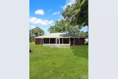 5729 Lia Dr, Milton, FL 32570 - Photo 13