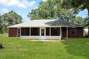 5729 Lia Dr, Milton, FL 32570 - Photo 13