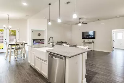 5149 Peach Dr, Pace, FL 32571 - Photo 3