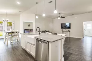5149 Peach Dr, Pace, FL 32571 - Photo 3