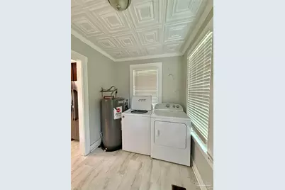 2624 W De Soto St #A, Pensacola, FL 32505 - Photo 9
