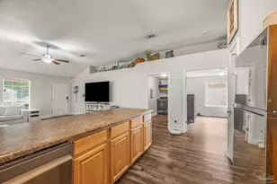 6014 Montgomery Ave, Pensacola, FL 32526 - Photo 9