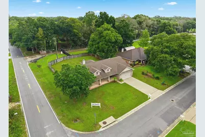 3998 Berry Cir, Pace, FL 32571 - Photo 39