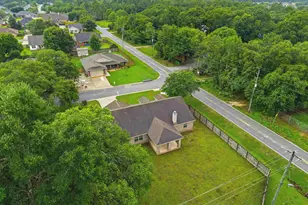 3998 Berry Cir, Pace, FL 32571 - Photo 41